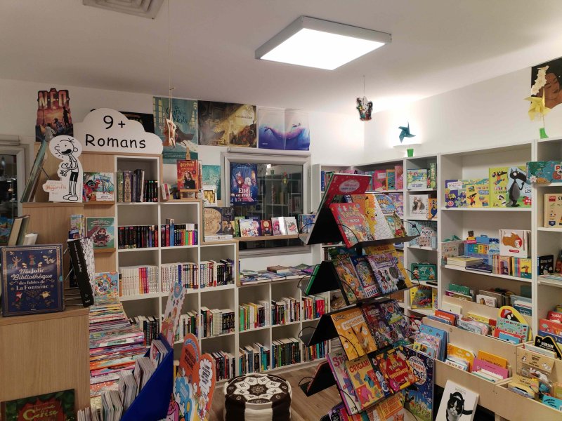 1re livres - loisirs créatifs & jeux - romans +9 ans